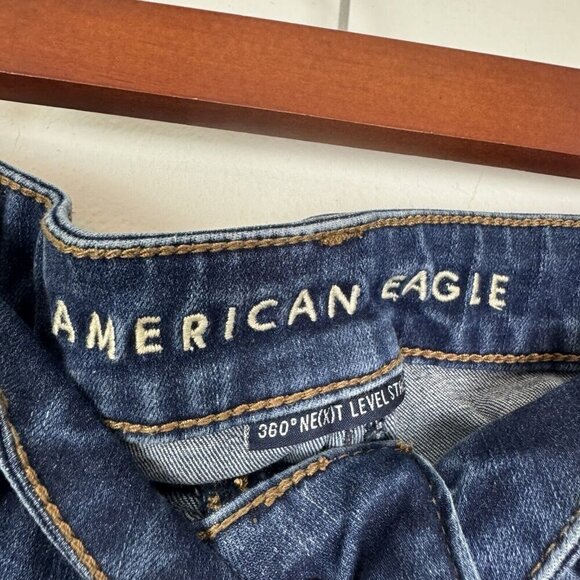 American Eagle Outfitters Jeans size 4 Long Next Level Stretch High Rise Jegging - Picture 2 of 4